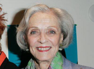 Shirley Baskin Familian Dies: Co-Founder Of KCET & Public TV Pioneer, Was 101 - deadline.com - Los Angeles - USA - California - city Indianapolis