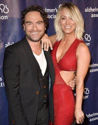 Johnny Galecki - Kaley Cuoco And Johnny Galecki Hid Their Off-Screen Romance From Fans So That They Wouldn’t ‘Ruin The Fantasy’ Of Their ‘Big Bang Theory’ Characters - etcanada.com