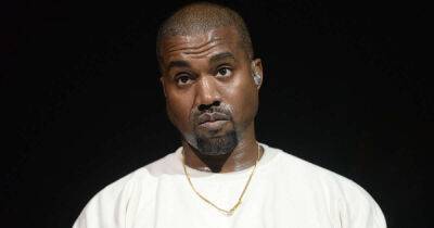 Kanye West calls Black Lives Matter a 'scam' after wearing White Lives Matter top - www.msn.com - Paris