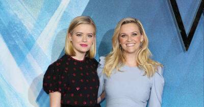 Reese Witherspoon - Jim Toth - Jenna Bush Hager - Ryan Phillippe - Reese Witherspoon 'doesn't see the resemblance' between herself and her daughter - msn.com - Alabama - Tennessee