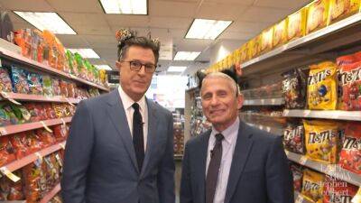 Stephen Colbert Has COVID Booster Playdate With Anthony Fauci on ‘The Late Show’ (Video) - thewrap.com - New York - county Colbert