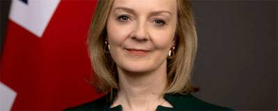 Liz Truss - M People hit out as Liz Truss walks on stage to Moving On Up - completemusicupdate.com - Birmingham