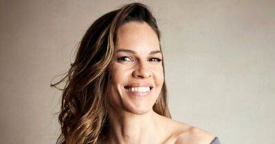 Everything Hilary Swank Said About Having Kids Before Surprise Pregnancy With Husband Philip Schneider: ‘The Timing Has to Be Right’ - www.usmagazine.com - Chad