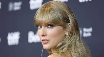 Taylor Swift Reveals Full Track List for 'Midnights' Album! - www.justjared.com