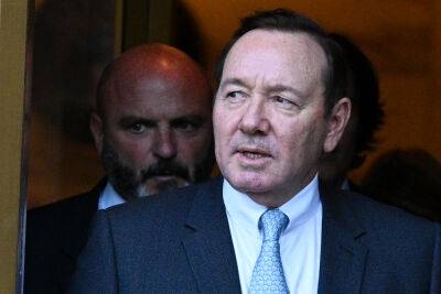 Ed Harris - Kevin Spacey - Anthony Rapp - Kevin Spacey Faces New York Jury In Sexual Assault Lawsuit - etcanada.com - New York - New York