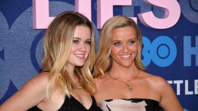 Reese Witherspoon - Ava Phillippe - Jenna Bush Hager - Ryan Phillippe - Reese Witherspoon and Ava Phillippe Don't Think They Look Like Each Other - glamour.com