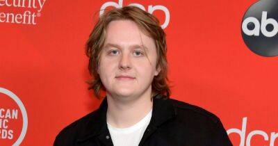 Lewis Capaldi - Niall Horan - Lewis Capaldi shares cute throwback snap as he celebrates his 26th birthday - dailyrecord.co.uk - Iceland