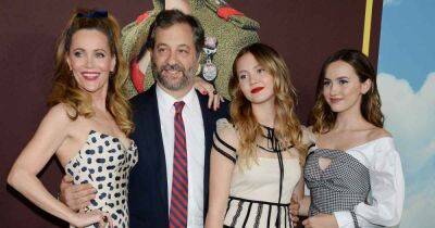 Judd Apatow and Leslie Mann’s Family Album With Daughters Maude and Iris Through the Years: Photos - www.usmagazine.com - Hawaii - county Fallon