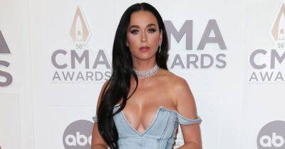 Katy Perry - Kim Kardashian - Red Carpet - Carrie Underwood - Reba Macentire - Jessica Chastain - Trend Alert! Katy Perry, Kelsea Ballerini and More Stars All Wear Blue on CMAs 2022 Red Carpet - usmagazine.com - Nashville - Tennessee