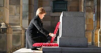 Nicola Sturgeon leads 'particularly poignant' Remembrance Sunday service in Edinburgh - www.dailyrecord.co.uk - Scotland - London