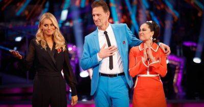 Tony Adams quits Strictly Come Dancing after injury leaves him unable to perform - www.dailyrecord.co.uk