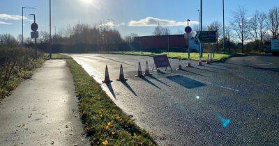 Man dies after car collides with parked lorry in lay-by during early morning Ayrshire crash - www.dailyrecord.co.uk
