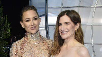Kate Hudson Loved Her Mini 'How to Lose a Guy in 10 Days' Reunion With Kathryn Hahn - www.glamour.com - city Sandler - county Hudson - county Love - Netflix
