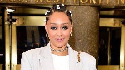 Tia Mowry Wore An All-Gray Outfit Accessorized With Hair Shells—See Pics - www.glamour.com - USA