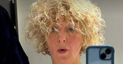 ITV's Loose Women's Kaye Adams looks unrecognisable in hilarious behind-the-scenes selfie - www.dailyrecord.co.uk - Britain - Scotland