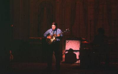 Bob Dylan - Danny Kalb Dies: New York Blues Guitar Stalwart Was 80 - deadline.com - New York - Minnesota - city Brooklyn - New York - city Madison - Wisconsin - city Greenwich - parish Vernon