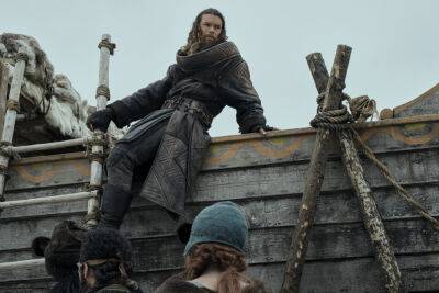 ‘Vikings: Valhalla’ Sets Season 2 Premiere Date; First-Look Photos - deadline.com - Berlin - county Norman - county King William - Netflix