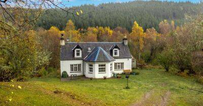 The 'secluded' Highlands cottage for sale in a 'haven for wildlife' - www.dailyrecord.co.uk - Scotland