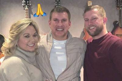 Kyle Chrisley Thumps The Bible, Warns To ‘Not Judge’ After Todd & Julie Chrisley’s Prison Sentencing - perezhilton.com