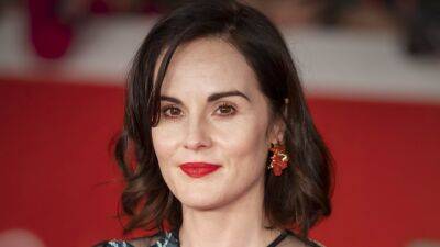 ‘Downton Abbey’ Star Michelle Dockery To Lead Steven Knight BBC Drama ‘This Town’ - deadline.com - Britain - Birmingham - county Martin - county Wilson - city This - city Coventry
