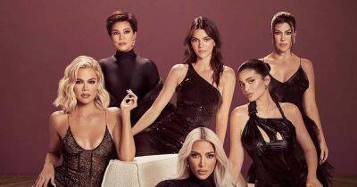 How the Kardashian-Jenner Family Celebrated Thanksgiving 2022: Feasts, Decorations and More - www.usmagazine.com - Los Angeles - California - Malibu - Turkey - city Palm Springs, state California