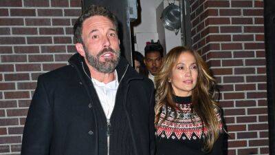 Jennifer Lopez - Jennifer Lopez Paired a Sheer Skirt With a Festive Sweater For Date Night With Ben Affleck—See Pics - glamour.com - New York