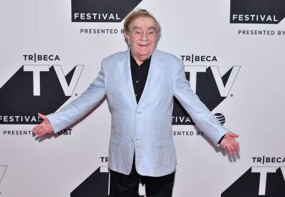 Freddie Roman Dies: Borscht Belt Comedian Who Appeared In Film And TV Was 85 - deadline.com - New York - Florida - Las Vegas