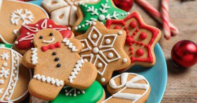 17 Best Cyber Monday Deals on Gourmet Gift Baskets for the Holidays - usmagazine.com - Santa - Belgium