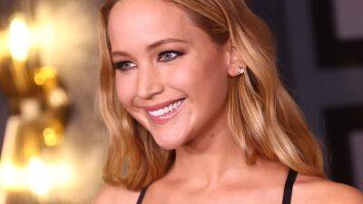 Jennifer Lawrence - Jennifer Lawrence Paired a Cinched-Waist Dress With the Sparkliest Choker—See Pics - glamour.com