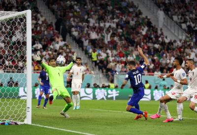 Christian Pulisic - Group A - U.S. Beats Iran, Advances To Second Round Of World Cup; Will Face Netherlands Next - deadline.com - USA - Senegal - Netherlands - Iran - Qatar - city Doha
