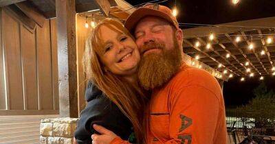 Brenda Flint: 5 Things to Know About Jake Flint’s Wife After the Country Singer’s Death on Their Wedding Night - usmagazine.com - Texas - Oklahoma - county Tulsa
