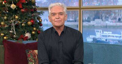 Holly Willoughby missing from This Morning as Phillip Schofield hosts show solo - www.dailyrecord.co.uk - Scotland