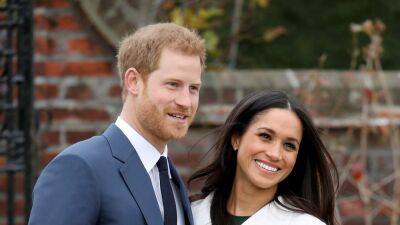 Some ‘Royal Experts’ Think the Timing of Meghan Markle and Prince Harry's Docuseries Trailer Is Pointed - www.glamour.com - Britain - USA