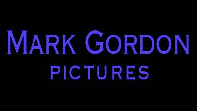 Mark Gordon Pictures Adapting Awarding-Winning Docu-Short ‘The Flagmakers’ Into Stage Musical - deadline.com - New York - USA - Wisconsin - county Creek