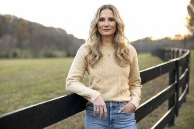 ‘Farmer Wants A Wife’: Fox Sets Premiere For Jennifer Nettles-Hosted Dating Series - deadline.com - Britain - USA