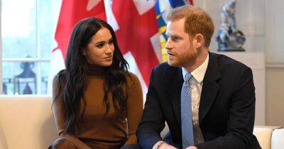Prince Harry ‘Hates’ Himself for Prioritizing His Royal Role Over Meghan Markle Amid Her Depression: ‘I Felt Angry and Ashamed’ - www.usmagazine.com - Netflix