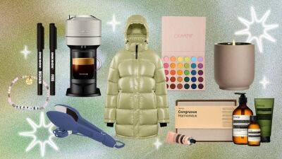 Glamour Editors Gift Guide: 2022 - www.glamour.com