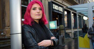 Scots ex-waitress sacked by pancake chain for 'tweets about joining trade unions' - www.dailyrecord.co.uk - Scotland