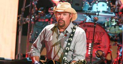 Toby Keith - Toby Keith Gives 1st Health Update After Being Diagnosed With Stomach Cancer: ‘It’s Pretty Debilitating’ - usmagazine.com - Florida - city Daytona Beach, state Florida - city San Antonio