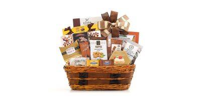 Last Chance! This Gift Basket Can Still Arrive Before Christmas if You Order Now - www.usmagazine.com