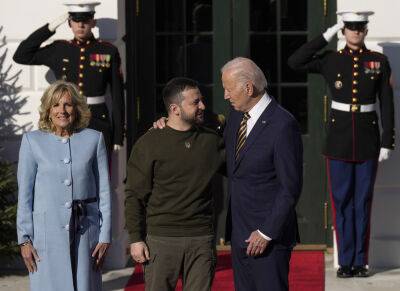 Volodymyr Zelensky Arrives At White House For Historic Meeting With Joe Biden; Ukraine Leader Will Address Joint Session Of Congress - deadline.com - USA - Ukraine - Russia - Washington - county Will