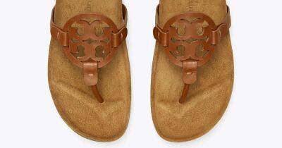 These Tory Burch Sandals Feel Like You’re Walking on Clouds — $49 Off - www.usmagazine.com - city Sandal