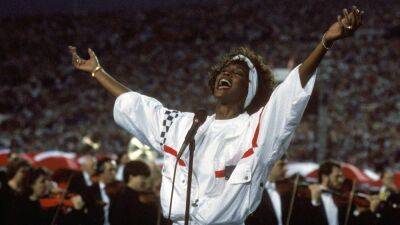 Whitney Houston's Iconic 1991 Super Bowl Performance Almost Looked Very Different - www.glamour.com - USA - Houston - city Tampa
