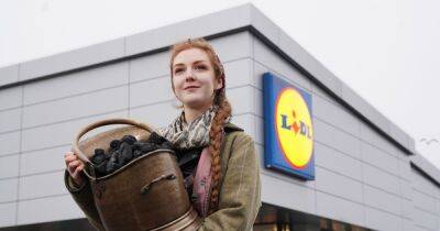 Lidl to celebrate old Scottish Hogmanay tradition by giving away free coal - www.dailyrecord.co.uk - Scotland