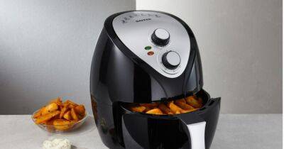 Lidl restocks air fryer for £35 less than Amazon as sell-out gadget returns - www.dailyrecord.co.uk - Scotland - Beyond