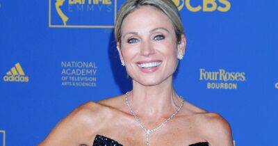 Amy Robach Steps Out in New York in 1st Photos Since She and T.J. Holmes Were Pulled From ‘GMA3’ Amid Relationship Drama - www.usmagazine.com - New York - Manhattan - state Arkansas