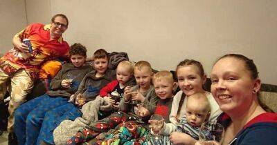 Thrifty Scots mum-of-eight shares kid's Christmas present hacks after saving £2000 - www.dailyrecord.co.uk - Scotland