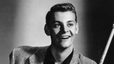 Carleton Carpenter, MGM and Broadway Actor Who Starred Alongside Debbie Reynolds, Dies at 95 - variety.com - county Garland - county Bennington - county Reynolds - state Vermont