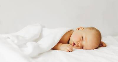 Parents go wild for new pillow spray they say gets babies to sleep in minutes - www.ok.co.uk