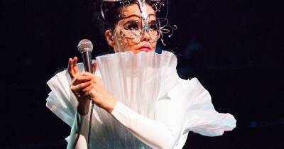 Björk to headline Bluedot 2022 with the Hallé as festival returns to Jodrell Bank - www.manchestereveningnews.co.uk - Britain - Scotland - Iceland - Jordan - India